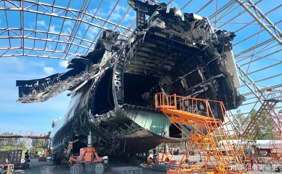 乌克兰那架被炸毁的安225，到底去哪了？果真被某大国打包带走？