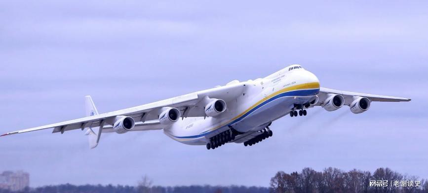 乌克兰那架被炸毁的安225，到底去哪了？果真被某大国打包带走？