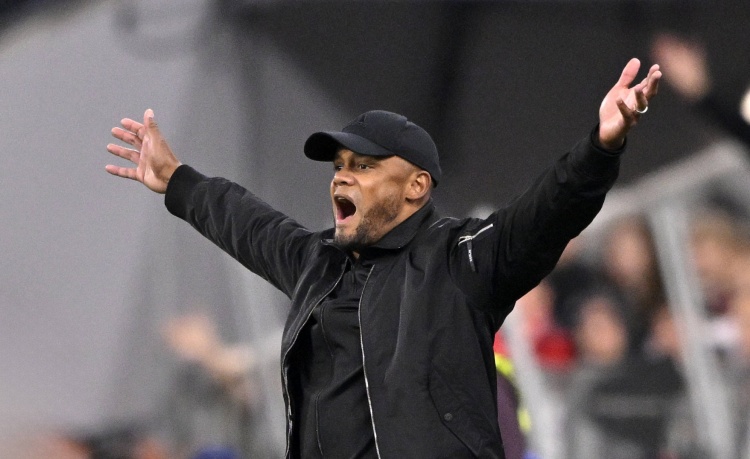 孔帕尼：由于名字和肤色，我们必须付出双倍的努力才能找到工作