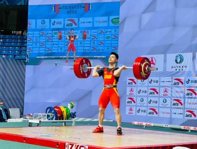 如意体育-【早报】生死高于足球！爱神战胜死神！